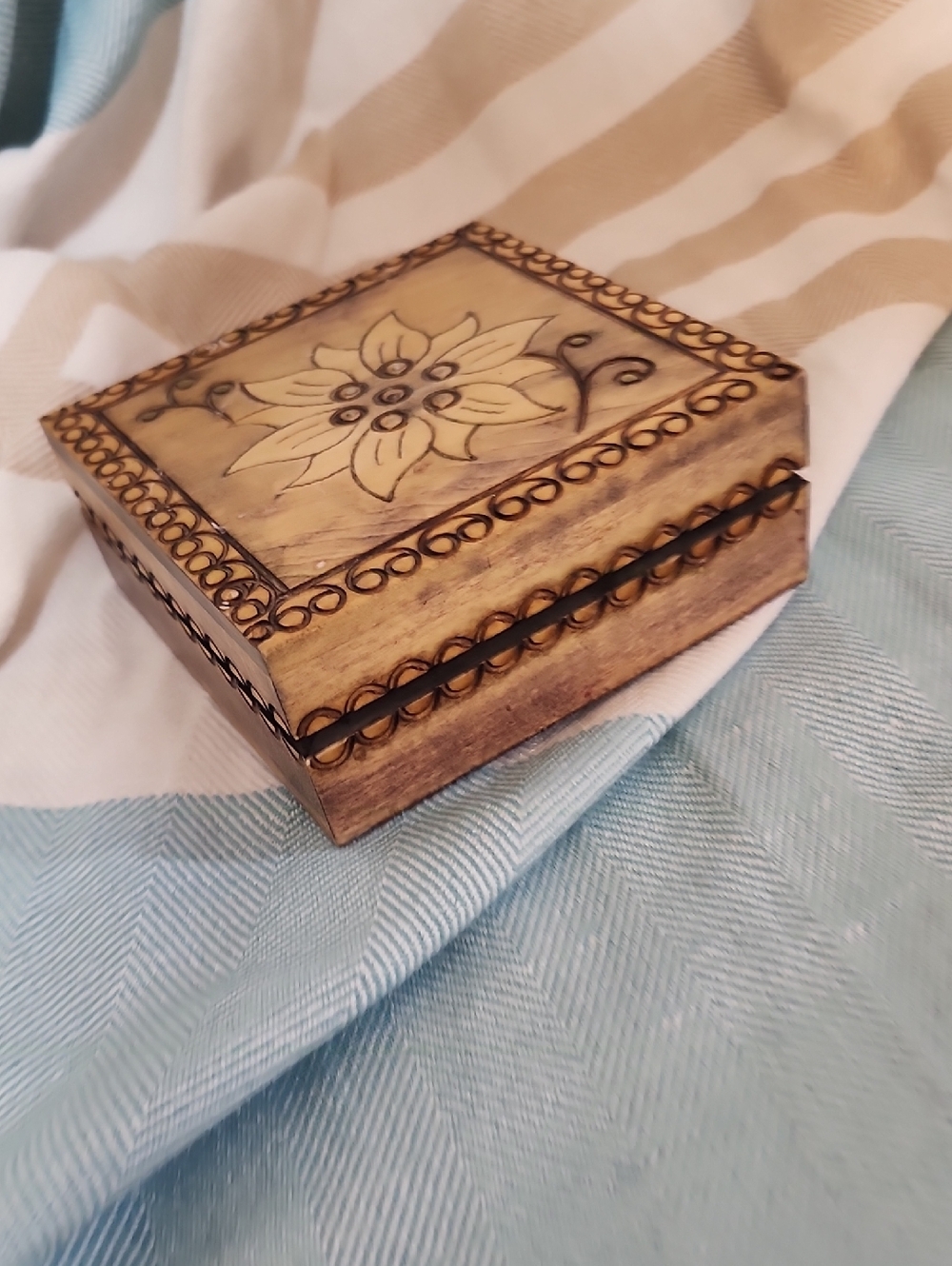 Hand-Carved Wooden Trinket Box in Warm Honey Brown
